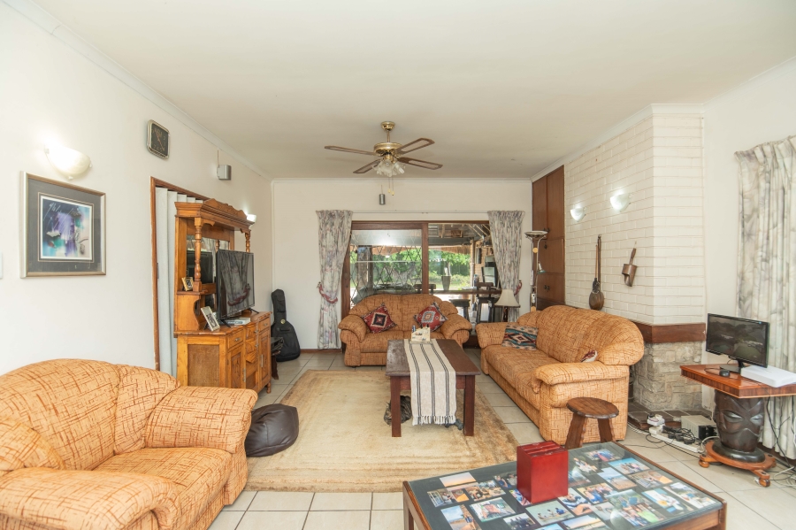 4 Bedroom Property for Sale in Bluewater Bay Eastern Cape